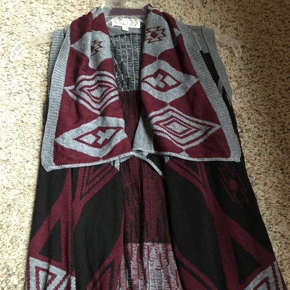 Sleeveless cardigan - Picture 3 of 4